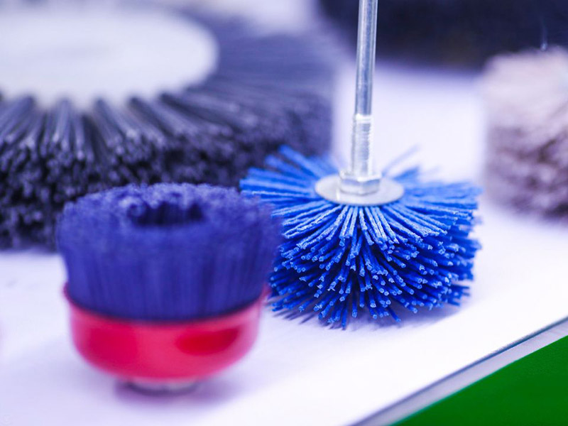 如何選擇好的工業(yè)毛刷材料